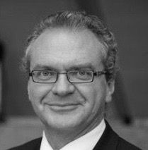 Dr. Michael Zitzmann